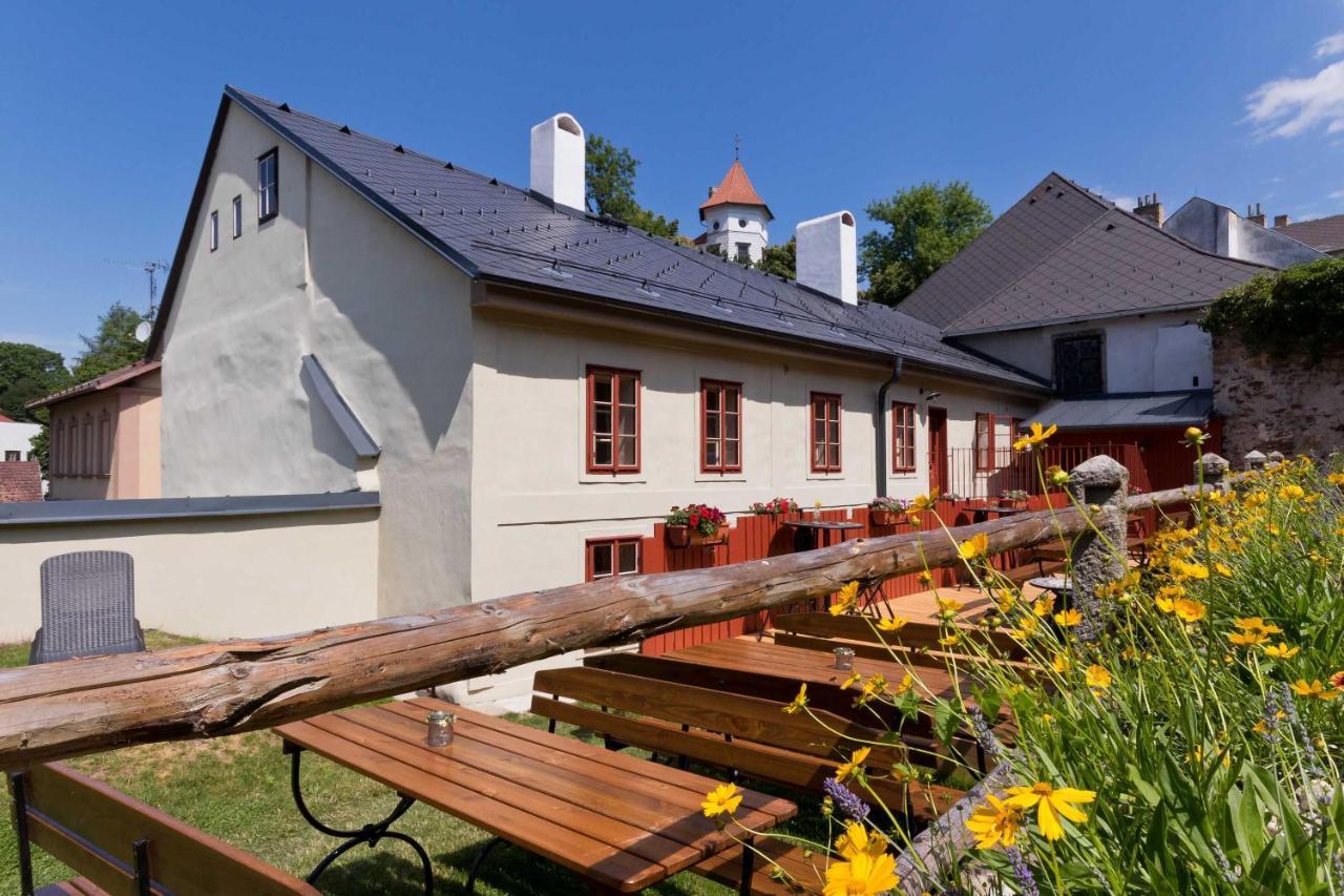 Mestansky Dum - Kulturni Pamatka Mlynska 119 Jindřichŭv Hradec Exterior foto