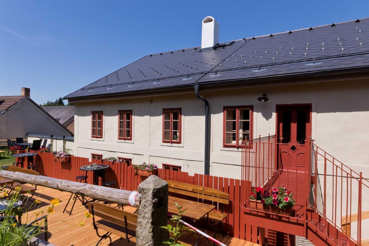 Mestansky Dum - Kulturni Pamatka Mlynska 119 Jindřichŭv Hradec Exterior foto